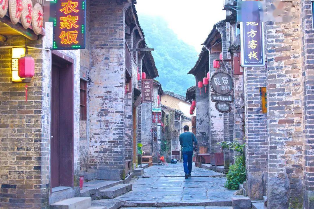 山东省淄川区发布大雾黄色预警